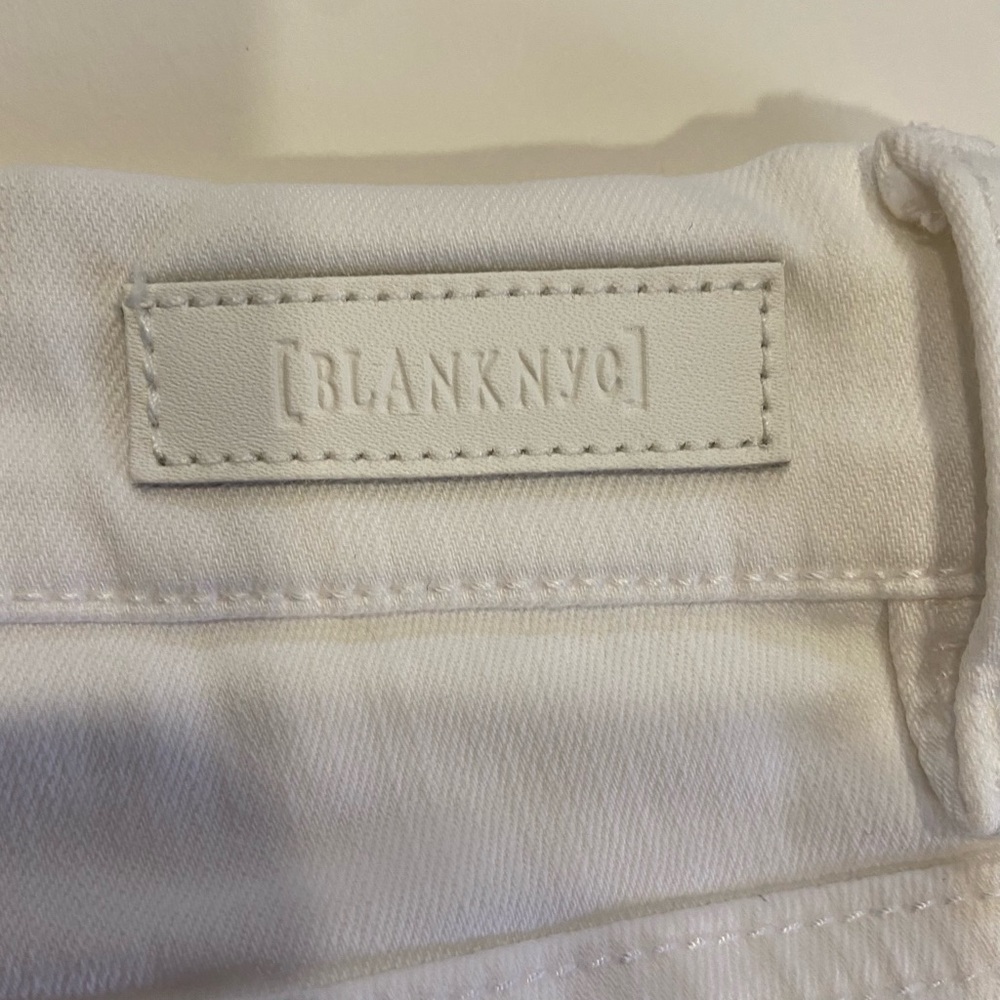 Blank NYC White Jean Shorts Sz 27 - Picture 5 of 10